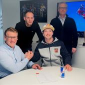 Die langjährige Verbindung zwischen Red Bull KTM Factory Racing und dem mehrfachen FIM Motocross-Weltmeister Jeffrey Herlings wird über die MXGP-Kampagne 2023 hinaus fortgesetzt und um zwei weitere Jahre verlängert.