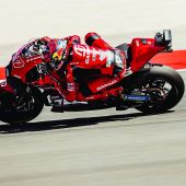 Fernandez feierte sein MotoGP-Debüt und fuhr mit der GASGAS RC16 in die Top Dreizehn.