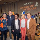Die KTM Motohall Sonderausstellung ermöglicht es den Besuchern in die Welt der Dakar einzutauchen - ein Rennen mit vielen Geschichten. 