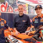 Red Bull KTM Factory Racing hat mit der Bestätigung der mehrjährigen Vertragsverlängerung von Liam Everts einen weiteren Schritt zur Stärkung des MX2-Aufgebots der FIM Motocross-Weltmeisterschaft für 2024 gemacht.