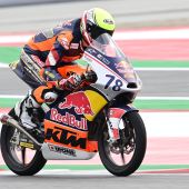 Nach Punkten in Race 1 stürzte der Linzer leider im zweiten Red Bull MotoGP Rookies Cup Rennen in Spielberg.