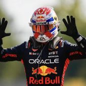 Der Niederländer gewinnt erneut, Pérez kommt in Monza als Zweiter ins Ziel.