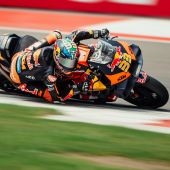 Die MotoGP bekam zum ersten Mal einen heißen, feuchten und nassen Vorgeschmack auf Indien, wo Runde dreizehn der Serie 2023 zum ersten Mal in Neu Delhi stattfand.