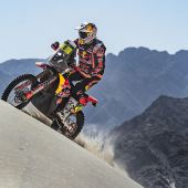 Toby Price von Red Bull KTM Factory Racing hat sich auf der zermürbenden vierten Etappe der 2023 Desafio Ruta 40 den fünften Platz erkämpft.