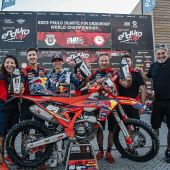 Josep Garcia von Red Bull KTM Factory Racing sicherte sich einen Doppelsieg in der EnduroGP-Klasse bei der vorletzten Runde der FIM EnduroGP-Weltmeisterschaft 2023 in Portugal. 