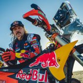 Der zweifacher Gewinner der Rallye Dakar Toby Price fährt seit über 15 Jahren auf KTM Maschinen und es wird seine 10. Dakar werden!