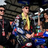 Die Monster Energy Yamaha MotoGP-Piloten Fabio Quartararo und Franco Morbidelli sind von Sepang, Malaysia, zum Lusail International Circuit in Katar gereist, um an diesem Wochenende die vorletzte Runde der MotoGP-Saison 2023 zu bestreiten.