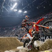 Manuel Lettenbichler von Red Bull KTM Factory Racing hat bei der zweiten Runde der FIM SuperEnduro Weltmeisterschaft 2024 den vierten Gesamtrang belegt. 