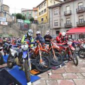 In Spanien gibt es mehr als 330 Motorradrennen auf Enduro-, Trial- und Rallye-Tourenstrecken, die allein in den Bereichen Gastfreundschaft und Tourismus mehr als 11 Millionen Euro einbringen.