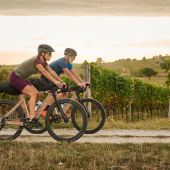 My Esel präsentiert bahnbrechendes E-Gravelbike aus Holz