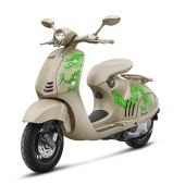 Im 60. Jubiläumsjahr von Vespa in Österreich wird die Sonderedition der Vespa 946 dem chinesischen Jahr des Drachen gewidmet.