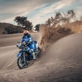 Alessandro Botturi vom Ténéré Yamaha Rallye Team, hat die dritte Etappe des Africa Eco Race 2024 nach einer fehlerfreien Fahrt durch die marokkanische Wüste gewonnen. 