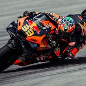 An drei heißen und anspruchsvollen ersten Testtagen der MotoGP-Saison 2024 arbeitete Red Bull KTM Factory Racing auf dem Sepang International Circuit in Malaysia.