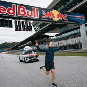 Erstes WIngs for Life APP Run Event rund um den Red Bull RIng