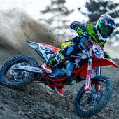 Regenwetter empfing diesmal die qualifizierten EMX 85 Piloten zum Semifinale der Gruppen SW und SE im Rumänischen Zarnesti.
