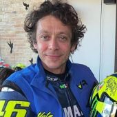 Unter anderem ging der Helm von Valentino Rossi für € 9.500.- für eine Spendenaktion an einen neuen Besitzer - sehr leiwand.