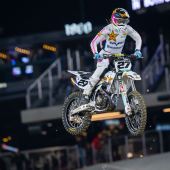 Husqvarna:  Malcom Stewart macht Fortschritte !