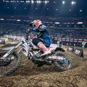 Der Husqvarna Factory Racing Fahrer hat nun zwei Runden vor Schluss 85 Punkte Vorsprung in der Meisterschaft und dominiert die Serie wie kein anderer.