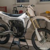 Revolution auf zwei Rädern: Die Grizzlar EMX30 setzt neue Maßstäbe im E-Motocross.
