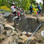 Das Racing Team Roseneder nahm bei der EM mit Valerie Falbesoner und Lukas Rasser erfolgreich teil.