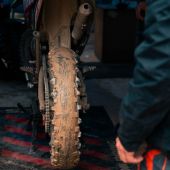 Mitas bietet wie jedes Jahr den idealen Reifen für das Red Bull Erzbergrodeo - mit Reifenservice natürlich.