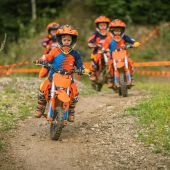 Kreativ, interaktiv und spannend – so präsentiert sich das diesjährige Sommerprogramm der KTM Motohall.