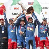 Vor heimischem Publikum fuhr Andrea Verona auf den zweiten Platz in der Gesamtwertung und trug maßgeblich dazu bei, dass das Team Italien den ersten Platz auf dem Podium der World Trophy belegte.
