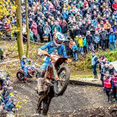 Über 10.000 Fans pilgerten auch in diesem Jahr wieder nach Grießbach, um das Spektakel des 24MX GetzenRodeo hautnah zu erleben. 