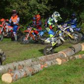 Vergangenes Wochenende lud der SWG Hochneukirchen unter Obmann Tom Pinter zum großen Enduro4Kids-Saisonfinale – und die Bedingungen hätten besser nicht sein können.