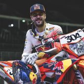 Manuel Lettenbichler vom Red Bull KTM Factory Racing Team kehrt an diesem Wochenende in Gliwice, Polen, in die FIM SuperEnduro-Weltmeisterschaft zurück und ist bereit, mit seiner KTM 300 EXC die gesamte sieben Runden umfassende Saison 2026 in Angriff zu nehmen. 