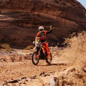 Manche Motorradfahrer haben ein Händchen dafür, unter dem Radar zu fahren und dann aufzutauchen, wenn man sie am wenigsten erwartet: Benavides gewinnt in Hail