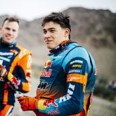 Sanders führte auf der Strecke von Yanbu nach AlUla vor dem Zweitplatzierten Edgar Canet und sicherte sich damit seinen ersten Etappensieg in diesem Jahr und seinen zehnten bei der Dakar. 