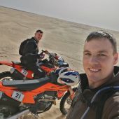 Kini Oasis Ergebnisse Tag 2: die Spitze wechselt sich ab, aber das Red Bull Erzbergrodeo Checkpoint Team Rabo Fabian und Misch Lukas sind weiterhin in Schlagdistanz und damit jedenfalls auch Sieg Anwärter.