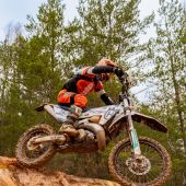 Trotz Erkältung ging Marcel an den Start - Enduro ist eben Durchhalten und das Beste aus der Situation holen!