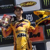 Moritz verteidigt EMX125er-Führung, Maximilian sammelt erste WM-Erfahrung in der MX 2 Klasse.
