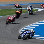 Keine Stunde vom Ducati-Hauptquartier entfernt, führt der Sieg auf dem toskanischen Highspeed-Circuit nur über die Bikes aus Borgo Panigale. Qualifying und Sprint am Sa., 30.05., ab 10:40 Uhr; Rennen am So., 31.05., ab 10:20 Uhr