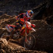 Das Red Bull Erzbergrodeo Teilnehmerfeld ging am heutigen Samstag in den zweiten und entscheidenden Prologtag, der den Startern eine perfekt vorbereitete Strecke servierte.