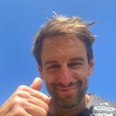 Dieter Rudolf nach starkem Renntag und Zwischenfall stabil auf Platz drei - mit großen Chancen auf Platz 2.