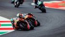 Das Hochgeschwindigkeits-Autodromo Mugello ist nichts für schwache Nerven, aber Pedro Acosta und Brad Binder drehten kräftig am Gas der Red Bull KTM RC16, um beim neunten Lauf der MotoGP 2025 die Plätze 8 und 9 zu belegen. 