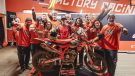 Josep Garcia vom Red Bull KTM Factory Racing Team hat seinen EnduroGP-Titel erfolgreich verteidigt und die FIM EnduroGP-Weltmeisterschaft 2025 mit einer souveränen Leistung beim siebten und letzten Lauf in Zschopau, Deutschland, für sich entschieden.