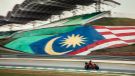 Drei intensive Tage erweckten die MotoGP 2026 auf dem Sepang International Circuit zum Leben, wo verschiedene Modifikationen für den KTM RC16-Prototypen von den Teams Red Bull KTM Factory Racing und Red Bull KTM Tech3 getestet wurden. 