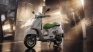 Mit der Vespa Edizione Ottantesimo präsentiert die italienische Kultrollermarke ein exklusives Sammlermodell zum 80-jährigen Jubiläum. 