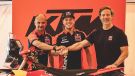 Nach seinen jüngsten Siegen bei der Rally-Raid Portugal und dem Desafío Ruta 40 sowie seiner aktuellen Führung in der FIM-Rally-Raid-Weltmeisterschaft 2026 hat Daniel Sanders eine neue mehrjährige Vertragsverlängerung bei Red Bull KTM Factory Racing unterzeichnet und damit seine langfristige Zukunft im Team bekräftigt.