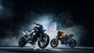 Die KTM 790 DUKE 2027 läutet die eindrucksvolle Rückkehr des „SCALPEL“ ein und präsentiert sich als die bislang umfassendste Weiterentwicklung dieses Modells. 