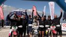 Ein Sieg im Beach Race für Mitch, ein starkes Comeback von Ashton und eine Zielankunft am Gipfel für Didi: Beim Sea to Sky 2026 in der Türkei hielt das X-GRIP Racing Team zwei WM-Titelkämpfe offen.